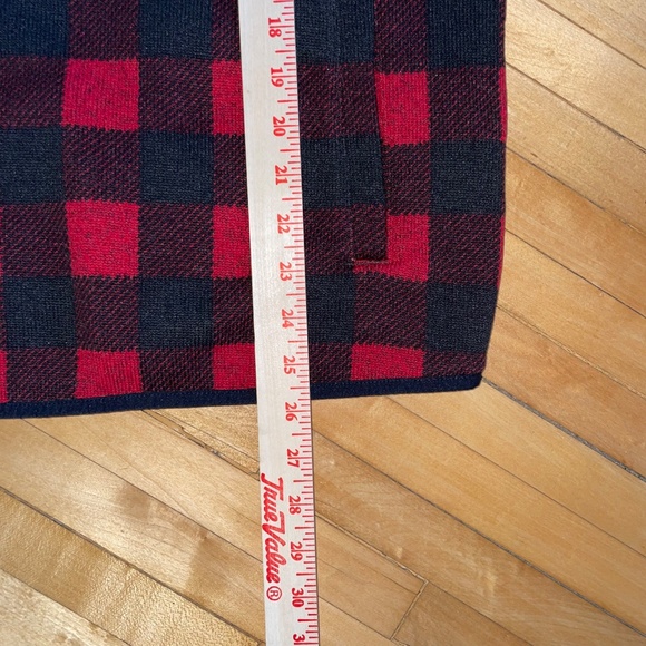 L.L. Bean Sweater Fleece Pullover Buffalo Plaid Garnet Warm Cozy Pockets - Picture 11 of 11